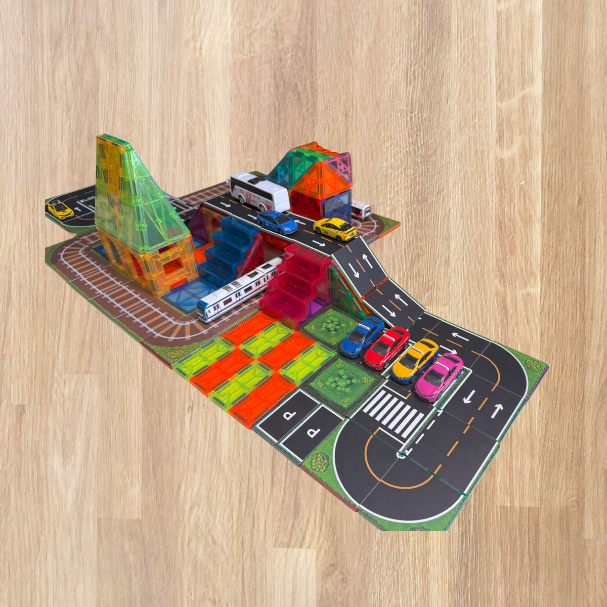 CreativeCrazi MNTL Magnetic Sheet Set, Road, Railroad and Letters