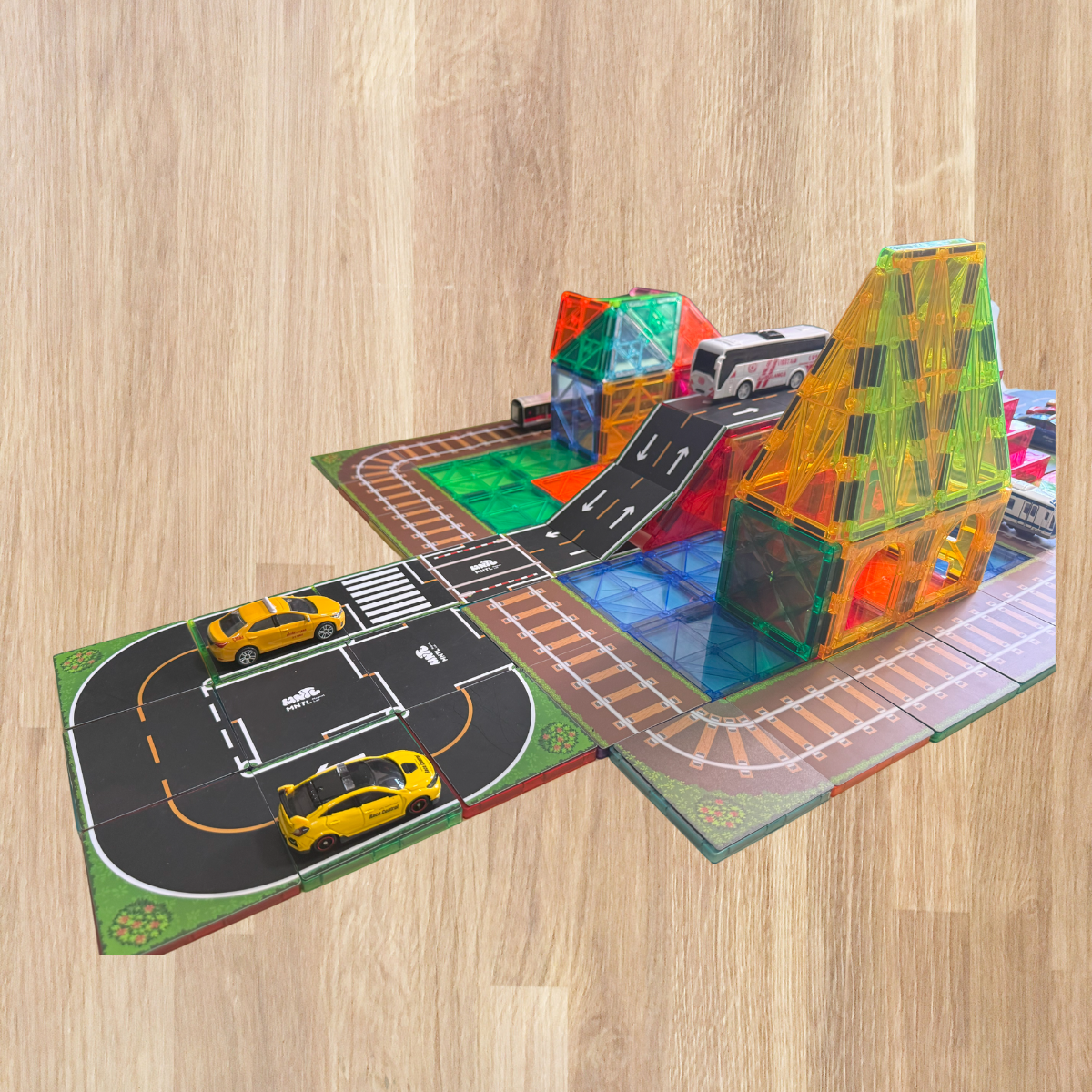 Magnetic Sheet Set Road Railroad & Letters - for 7.5cm Magnetic Tiles Building Blocks Kids Toy